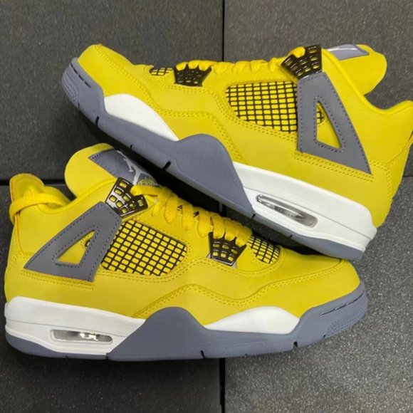 Nouvelle Air Jordan 4 Retro GS \